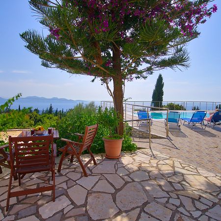 Studios Vrionis Panoramic Sunset Mesovounia  المظهر الخارجي الصورة